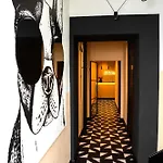 Hotel Avalex